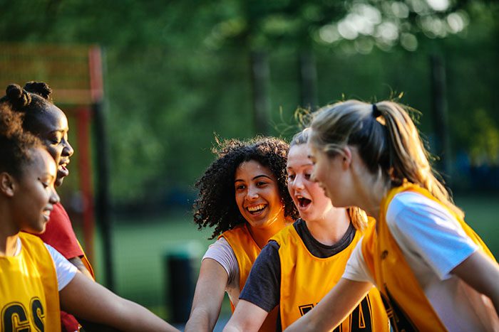 Young netball players in Milwaukee